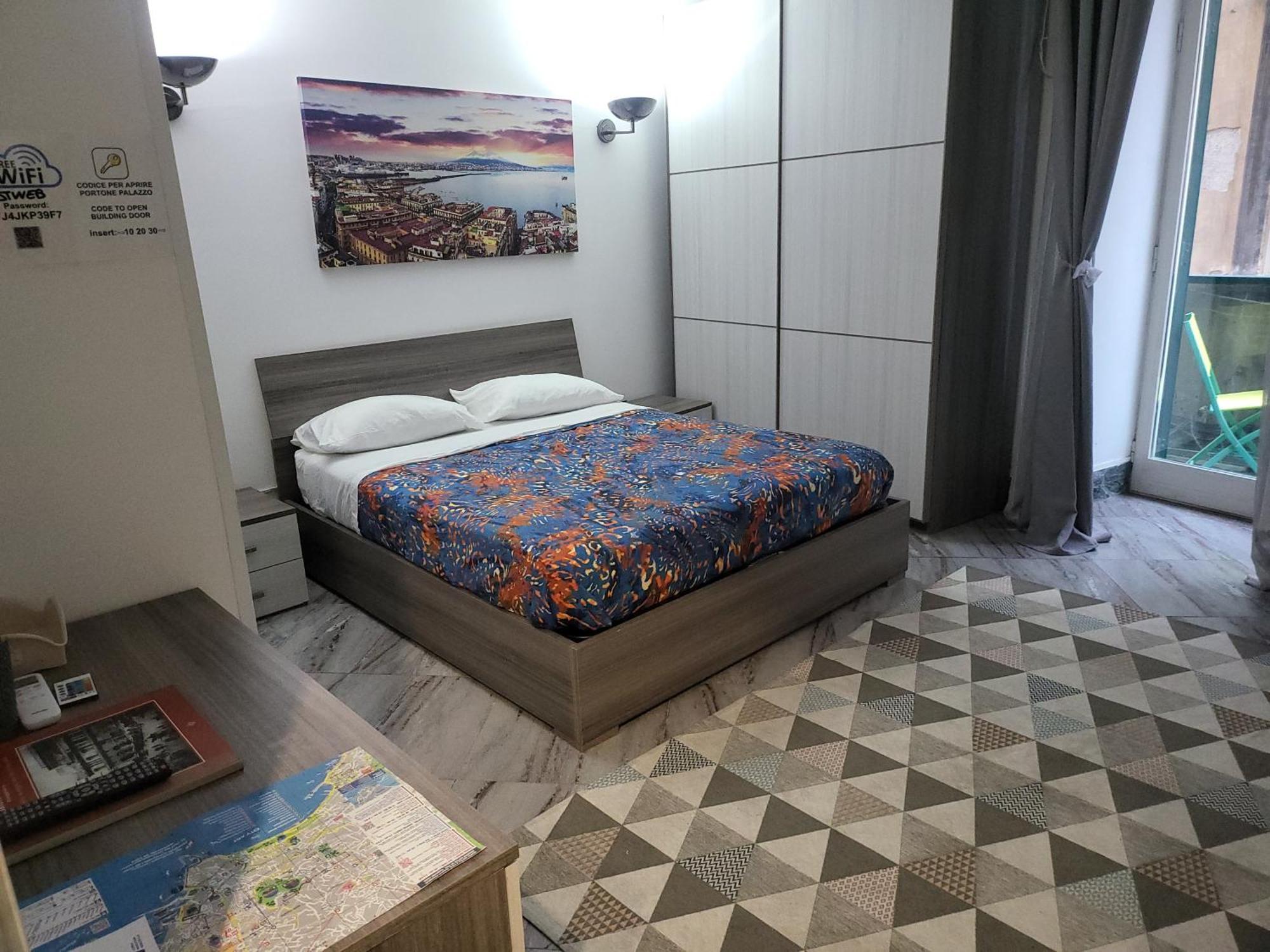 La Dimora Di Toto Hotel Наполи Екстериор снимка